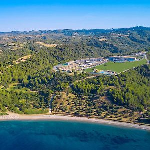 Ajul Luxury Hotel & Spa Resort, A Registry Collection Hotel